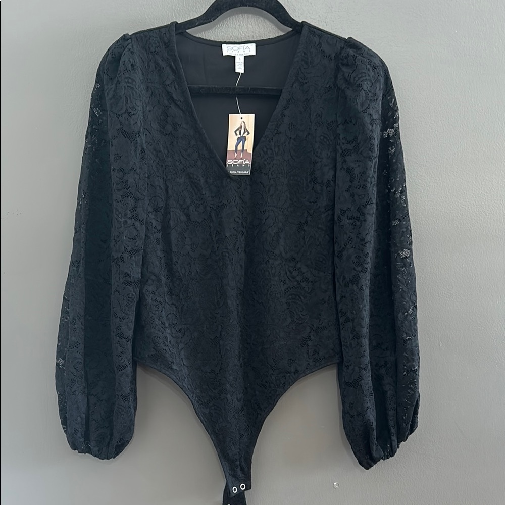 Sofia Vergara black lace bodysuit